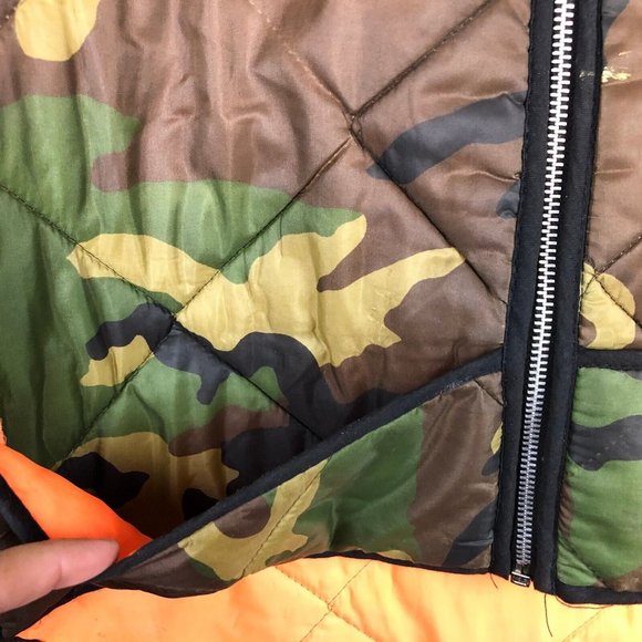 Hunting Vest M/L Boys Camo Quilted Insulated Pockets Reversible Safety Orange - Picture 3 of 11